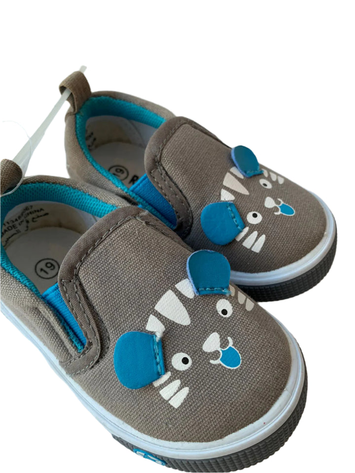 Red Tag Lion Boys Shoes (EUR 19 )