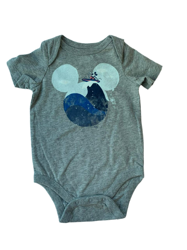 Gap Mickey Mouse Short Sleeve Boys Bodysuit (3-6 Months )