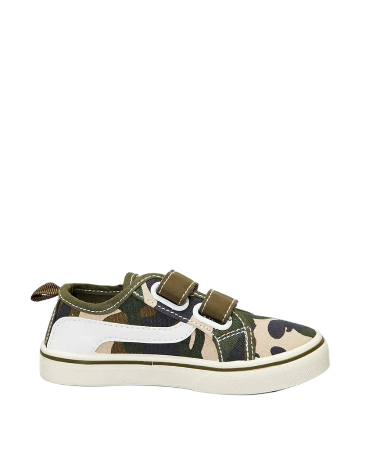 Kiabi France Boys Canvas trainers (EUR 22)