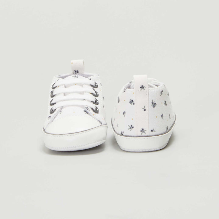 Kiabi White flower Printed Baby Girl Shoes