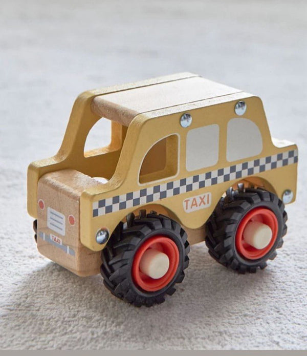 Home Center Reggie Tank Vehicle Toy Width9.5cm, Length 12.5